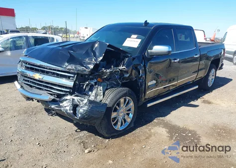 2017 Chevrolet Silverado 1500 High Country z USA, uszkodzony, nr VIN 3GCPCTEJ1HG425517